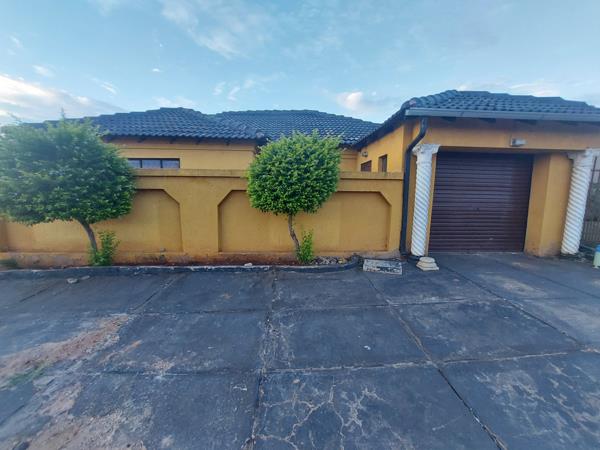 4 Bedroom House