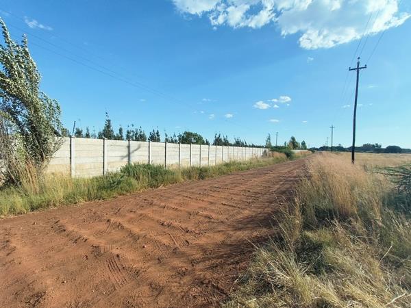 1 ha Land