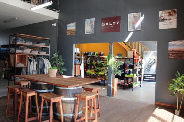 360 m² Commercial space