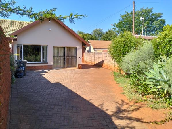 1 Bedroom Garden Cottage