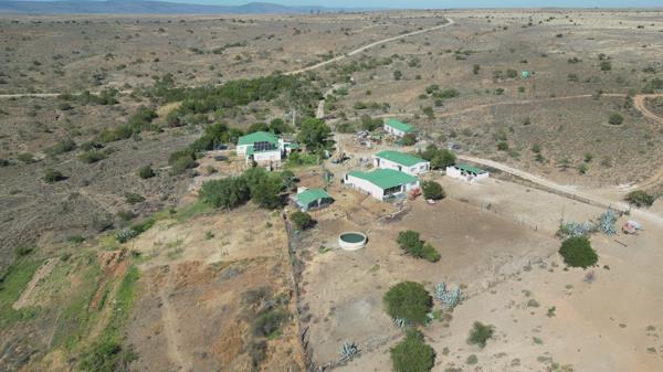 762.9 ha Farm