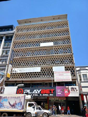 2 627 m² Commercial space