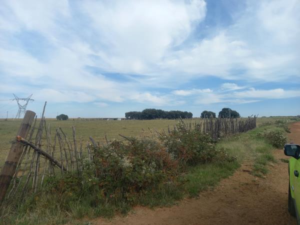 7 000 m² Land