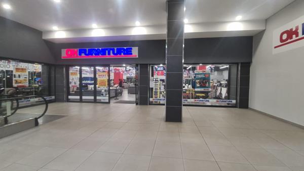 1 702 m² Commercial space