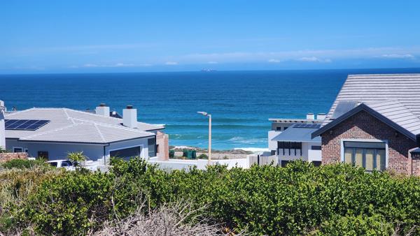 659 m² Land