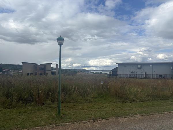996 m² Land