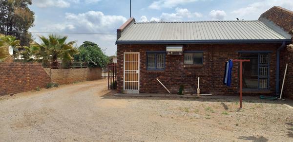 2 Bedroom House