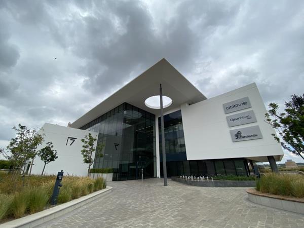 442 m² Office Space