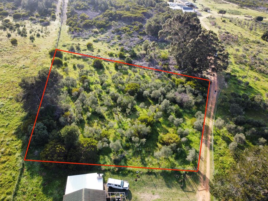 3 974 m² Land