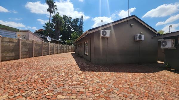217 m² Commercial space