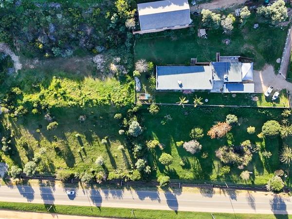 585 m² Land