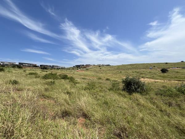 1 374 m² Land
