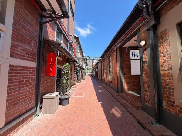 117  m² Commercial space