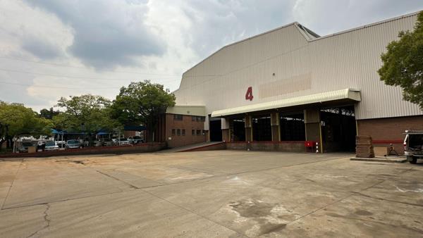 7 242 m² Industrial space
