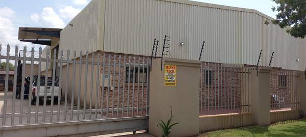 400  m² Industrial space