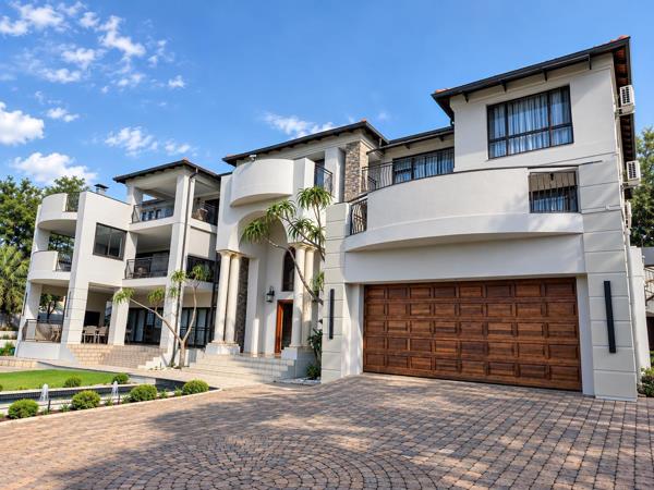 5 Bedroom House