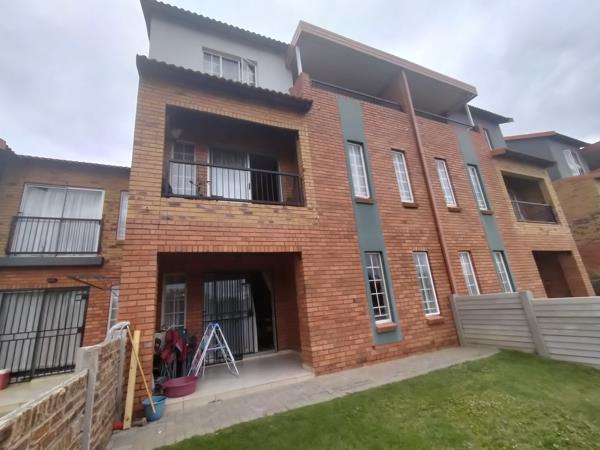 3 Bedroom Flat