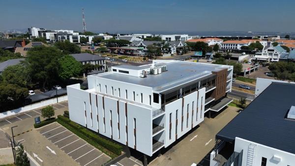 5 192  m² Commercial space