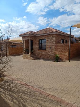 2 Bedroom Townhouse