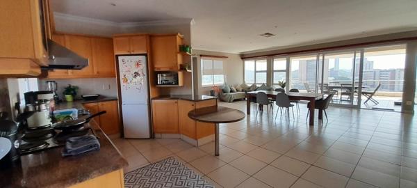 3.5 Bedroom Apartment