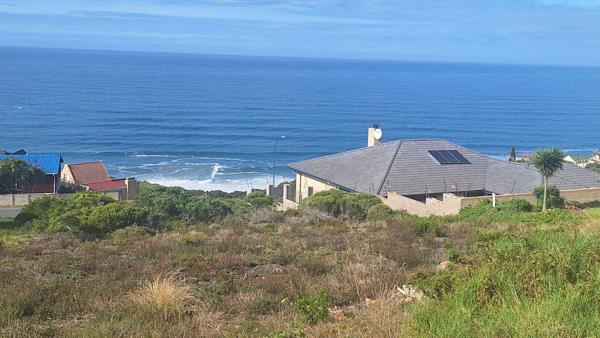 743 m² Land