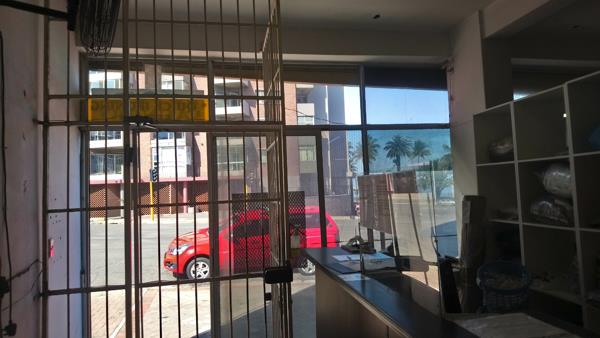 129  m² Retail Space