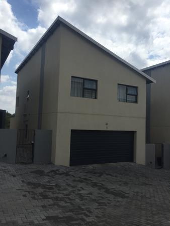 3 Bedroom Townhouse