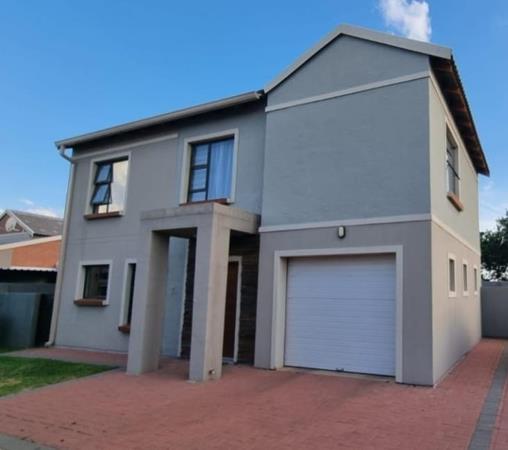 3 Bedroom Townhouse