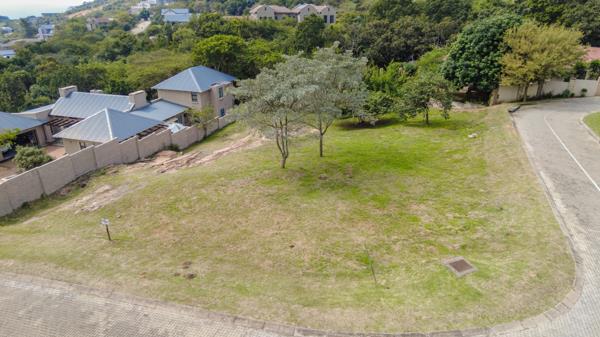 1 421 m² Land