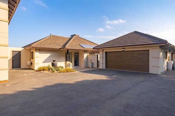 4 Bedroom Townhouse