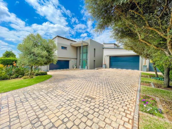 6 Bedroom House