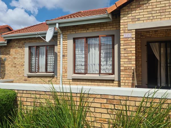 2 Bedroom Simplex