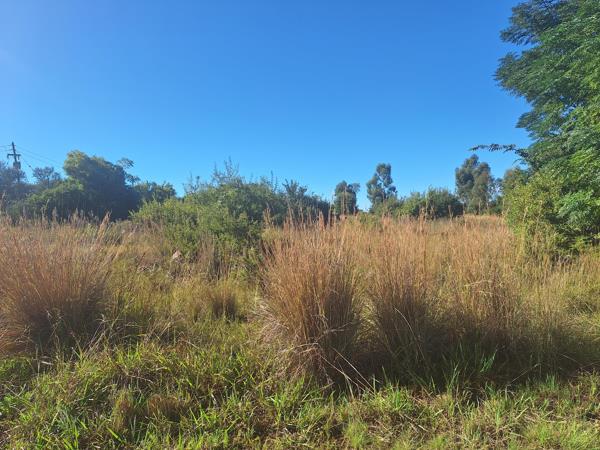 1 496 m² Land