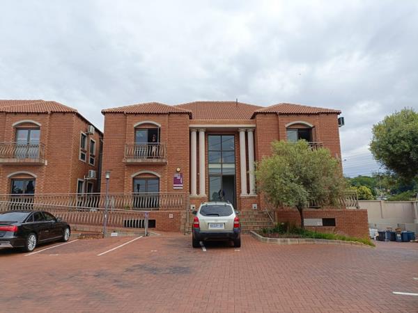 1 798 m² Commercial space