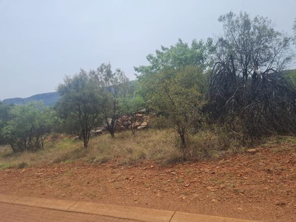 751 m² Land