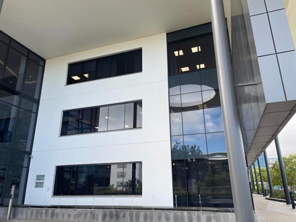 464 m² Commercial space