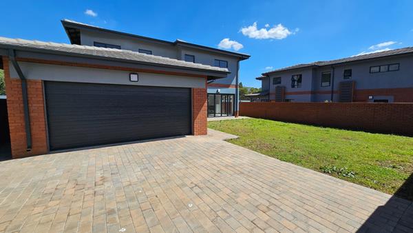 6 Bedroom House