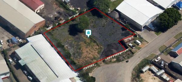 2 304 m² Land