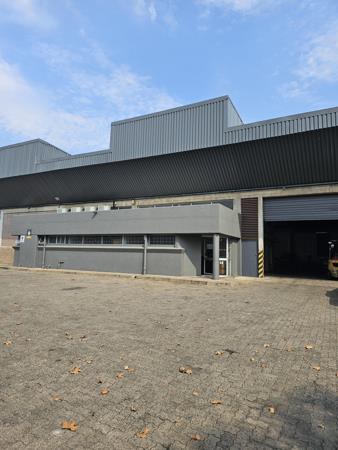 3 107 m² Industrial space
