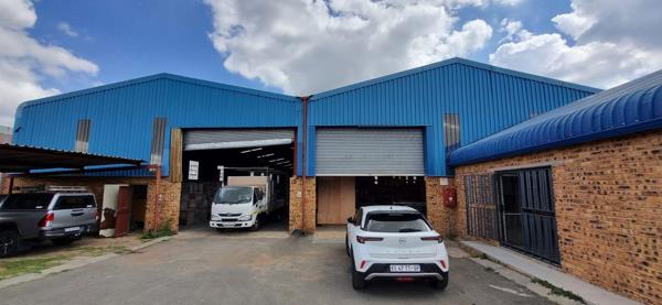 1 300 m² Industrial space