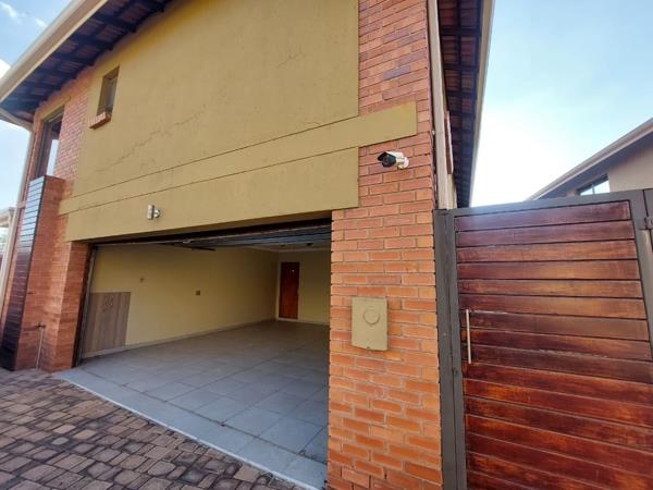 3 Bedroom Townhouse