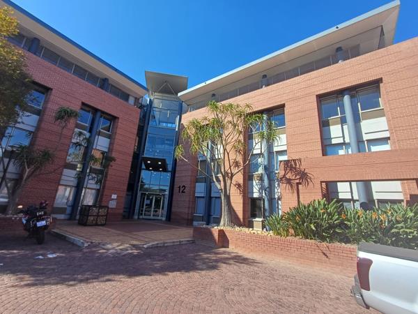 1 266 m² Commercial space