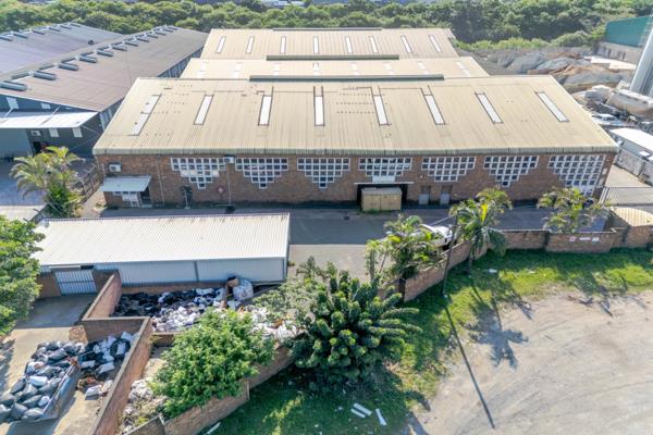 3 600  m² Industrial space