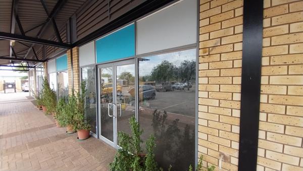 200  m² Commercial space