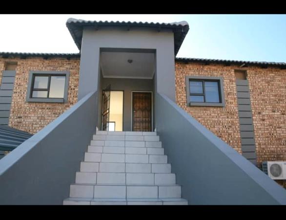 2 Bedroom Townhouse