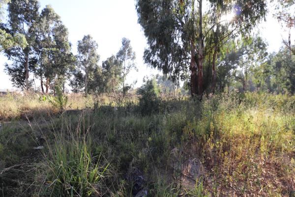 1 178 m² Land