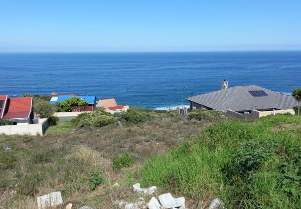 743 m² Land