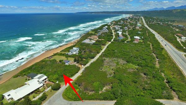 1 296 m² Land