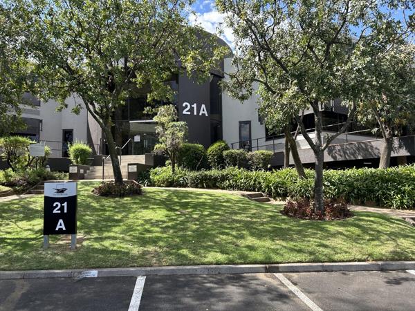 411  m² Commercial space