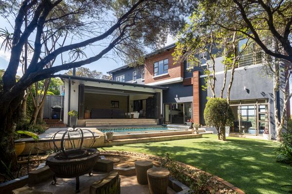 5 Bedroom House